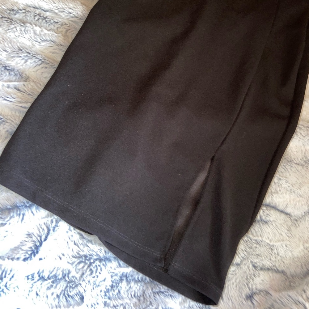 BLACK DRESS - Picture 4 of 5